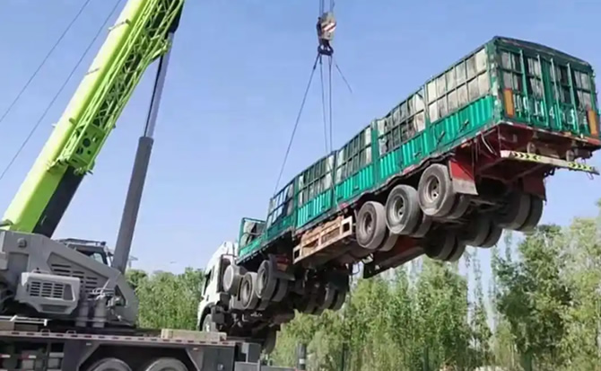 卢龙道路脱困救援案例